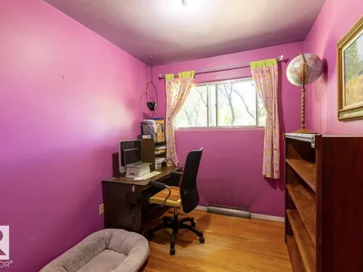 8719 67 AV NW photo 24