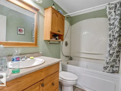 14530 37 ST NW photo 22