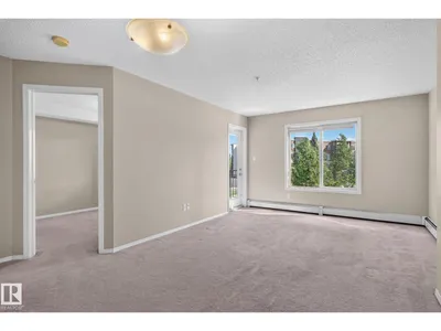 #205 11816 22 AV SW photo 22