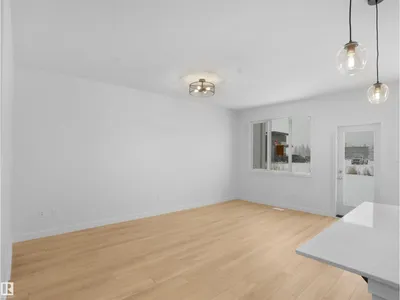 17736 7 ST NE photo 10