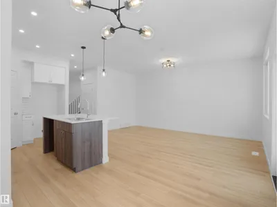 17736 7 ST NE photo 14