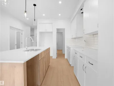 17823 7 ST NE photo 16