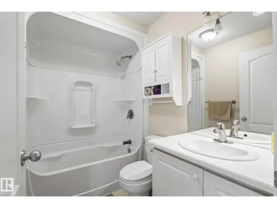 860 41 AV SW photo 15