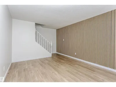 5418 144B AV NW photo 13