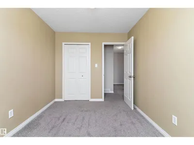 #56 130 HYNDMAN CR NW photo 23