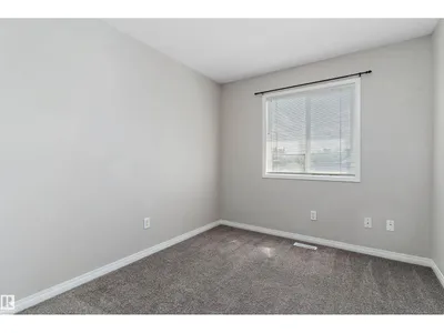 #56 130 HYNDMAN CR NW photo 24