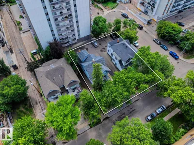 11223 99 AV NW photo 24
