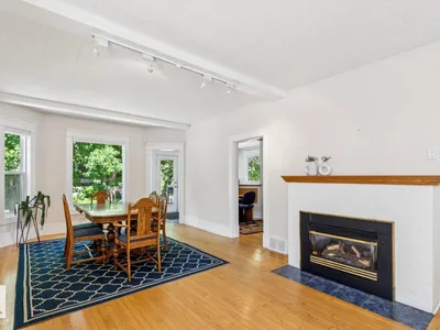 11223 99 AV NW photo 8