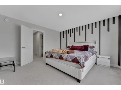 3003 4 ST NW photo 35
