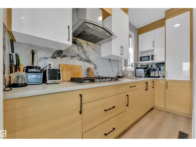 3003 4 ST NW photo 18