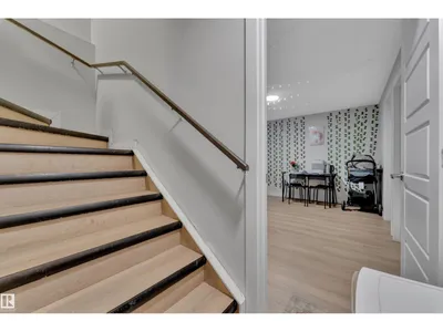 3003 4 ST NW photo 39