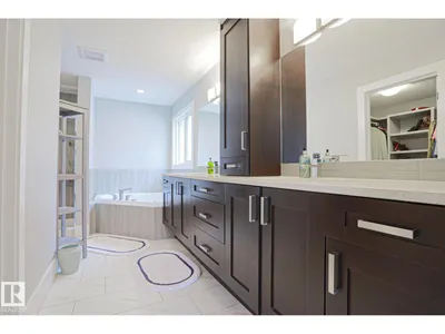 1304 AINSLIE WD SW photo 11