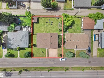 9256 75 ST NW photo 44