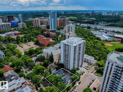 11229 99 AV NW photo 29