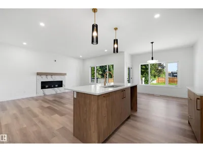 30 ELSINORE PL NW photo 8