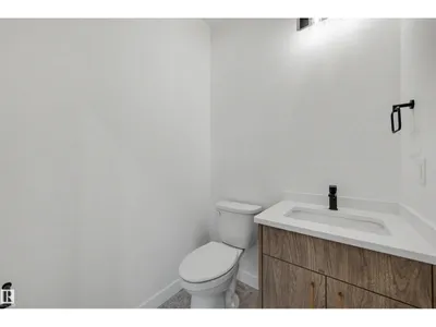 39 ELSINORE PL NW photo 12