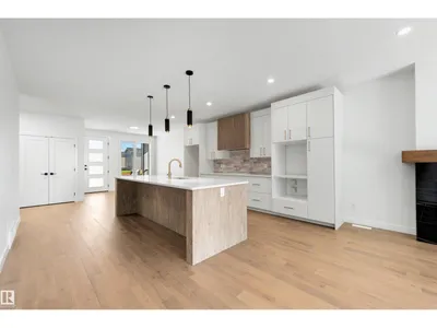 39 ELSINORE PL NW photo 8