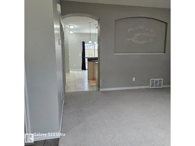 #99 13825 155 AV NW photo 5
