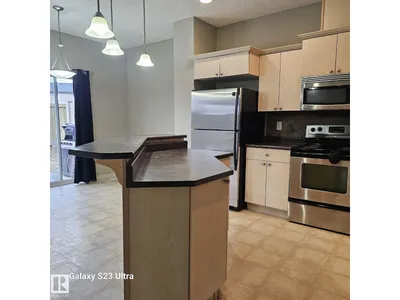 #99 13825 155 AV NW photo 8