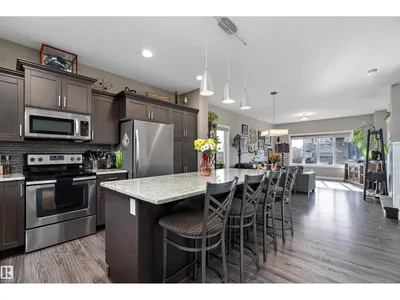 3417 WEIDLE WY SW photo 10