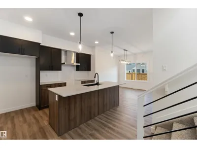 2431 194 ST NW photo 21