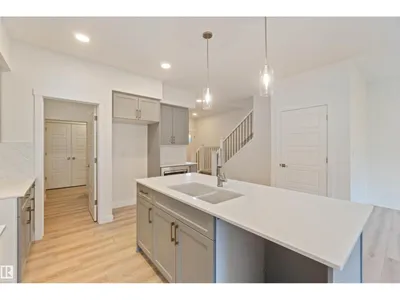 2503 194 ST NW photo 14