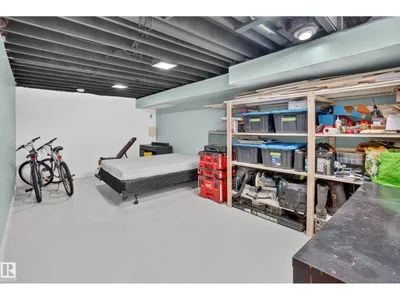 6712 36A AV NW photo 40