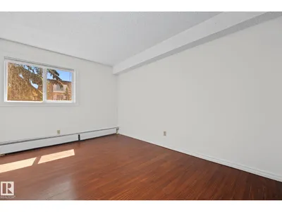 #6E 11608 28 AV NW NW photo 23