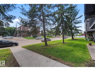 #6E 11608 28 AV NW NW photo 40
