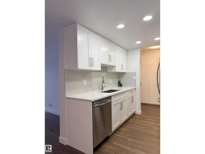 #103 10511 19 AV NW photo 6