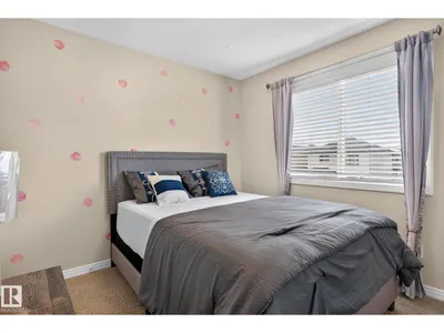 7858 170A AV NW photo 31