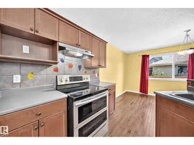 211 59 ST SW photo 11