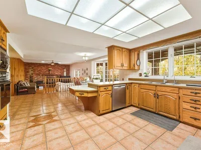 7550 ELLERSLIE RD SW photo 21