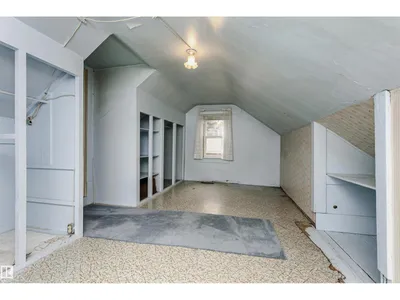 10105 98 AV photo 26