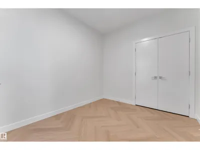 379 Linden LO photo 7