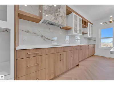 379 Linden LO photo 19