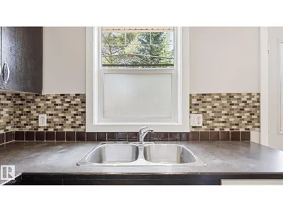 #24 6410 134 AV NW photo 18