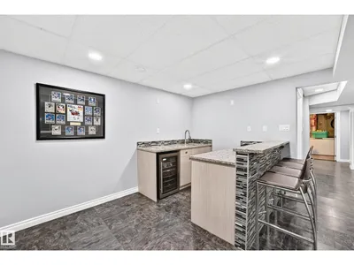 7916 130 AV NW photo 27