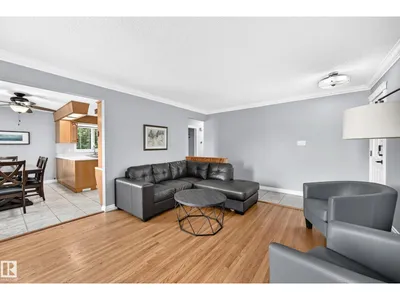 7916 130 AV NW photo 7