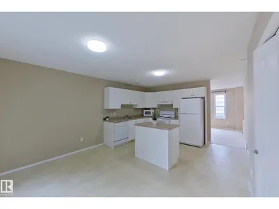 #7 16777 91 ST NW NW photo 8