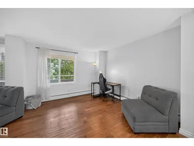 #602 9725 106 ST NW photo 18