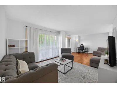 #602 9725 106 ST NW photo 23