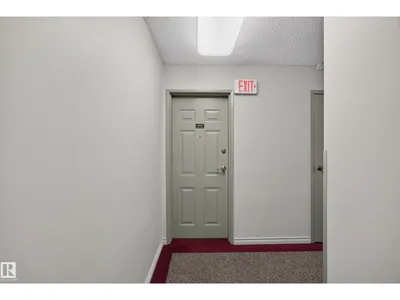 #602 9725 106 ST NW photo 28