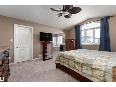 4206 TRIOMPHE PT photo 19