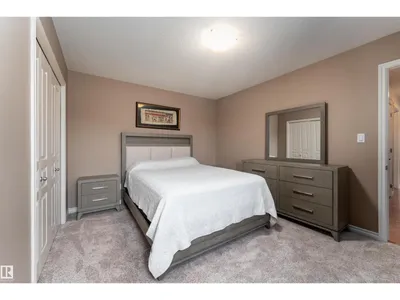 4206 TRIOMPHE PT photo 34
