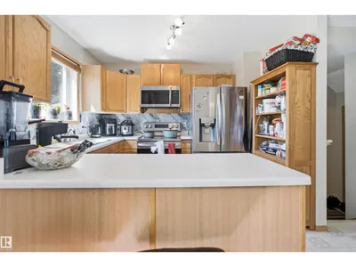 #71 10909 106 ST NW photo 13