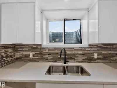 8711 149 ST NW photo 52