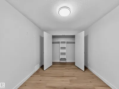 8711 149 ST NW photo 59