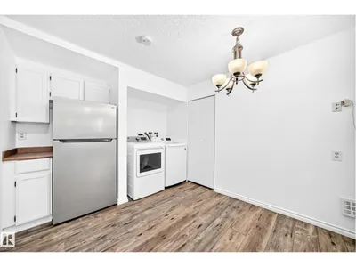 #104 2303 119 ST NW photo 8