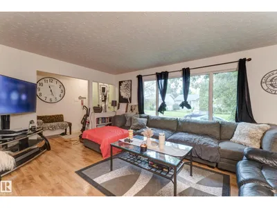 13211 77 ST NW photo 11